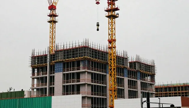 日常保洁服务套餐在后勤托管中的实际应用分析